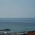 Gala Hotel 3*