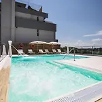 Gala 3*