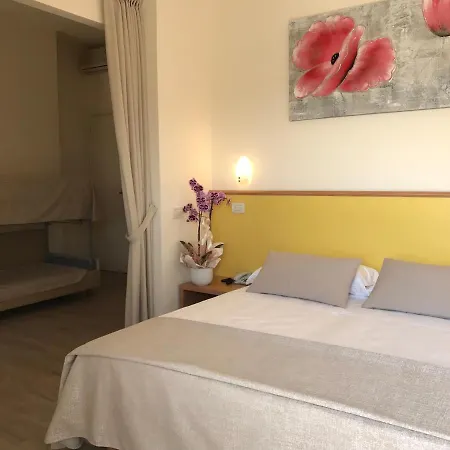 Gala 3*