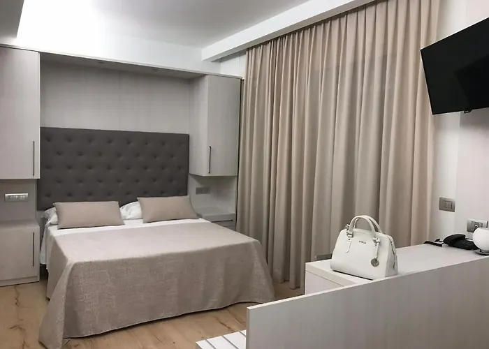 Gala 酒店 米萨诺阿德里亚蒂科